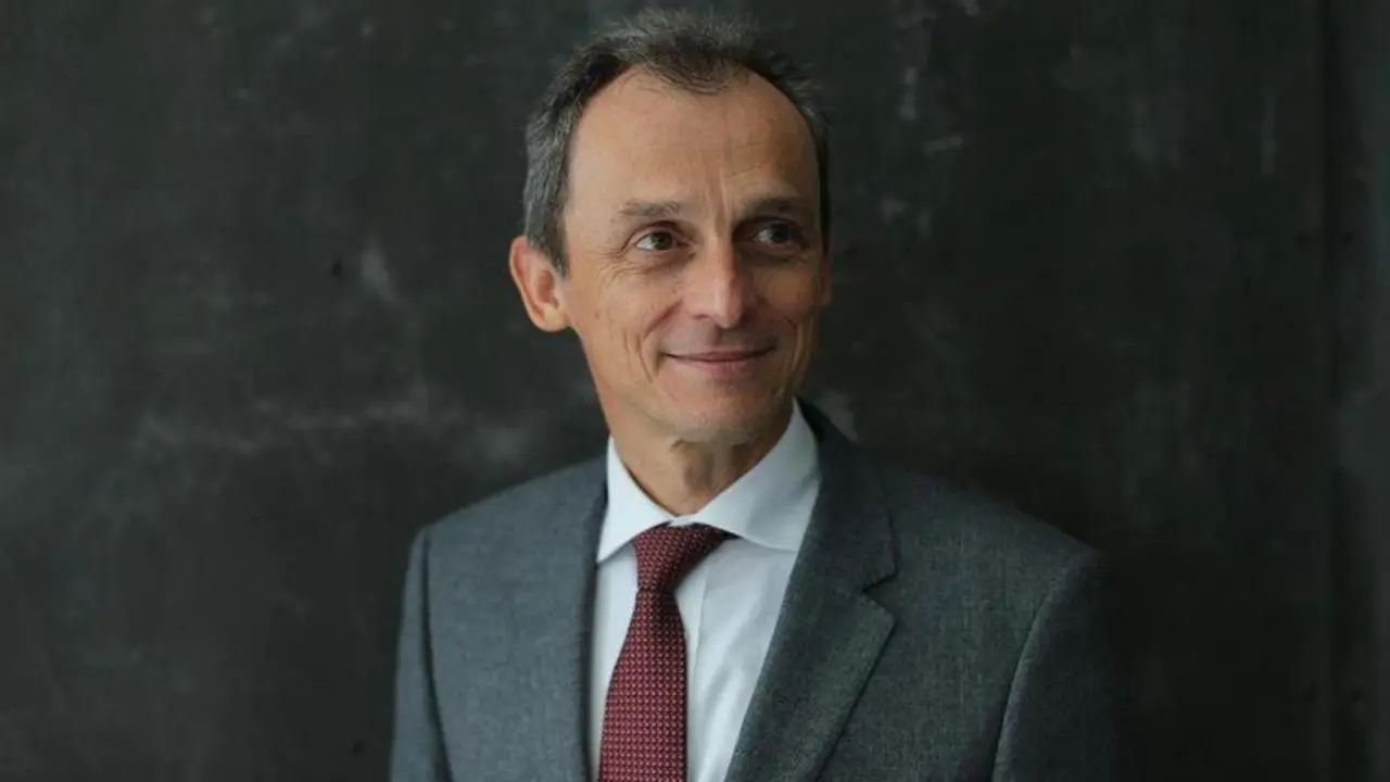  El ministro de Ciencia e Innovaci&oacute;n, Pedro Duque, durante una entrevista para Europa Press - Isabel Infantes - Europa Press 