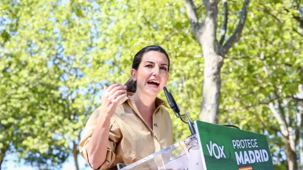  La candidata de Vox a la Presidencia de la Comunidad de Madrid, Roc&iacute;o Monasterio, durante un acto previo a las elecciones en Boadilla del Monte. - Ricardo Rubio - Europa Press 