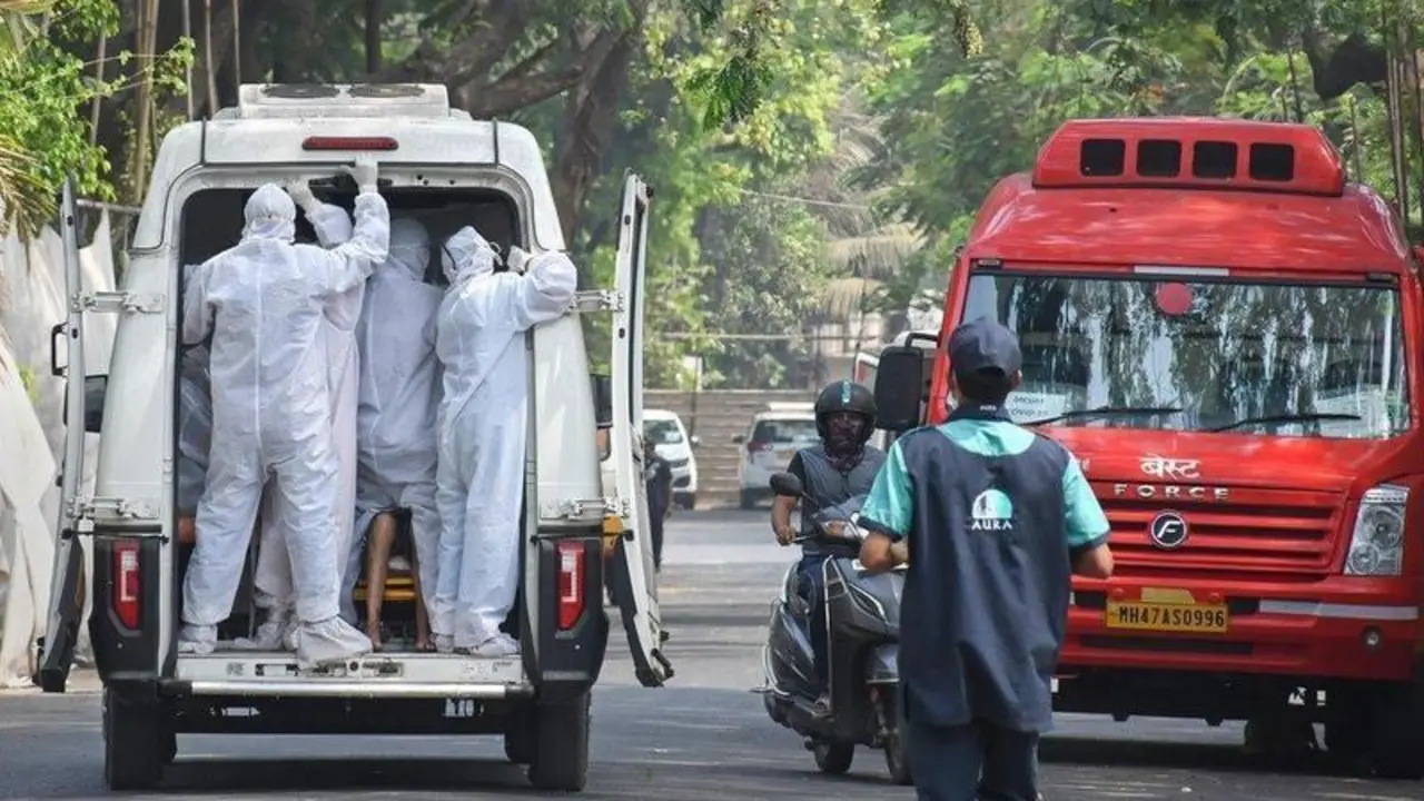  AMP.- Coronavirus.- India enlaza un sexto d&iacute;a por encima de los 300.000 casos de coronavirus - Ashish Vaishnav/SOPA Images via / DPA 