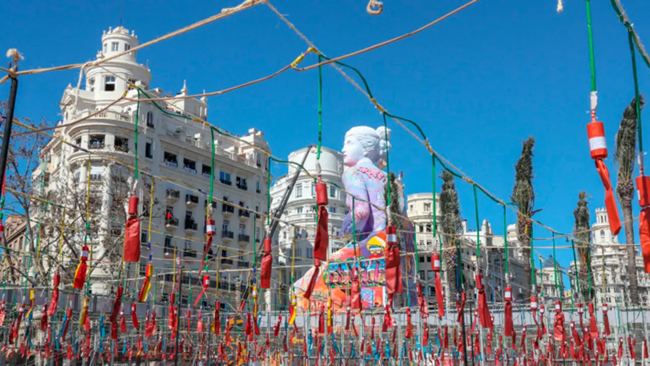  fallas-de-valencia - lovevalencia.com 