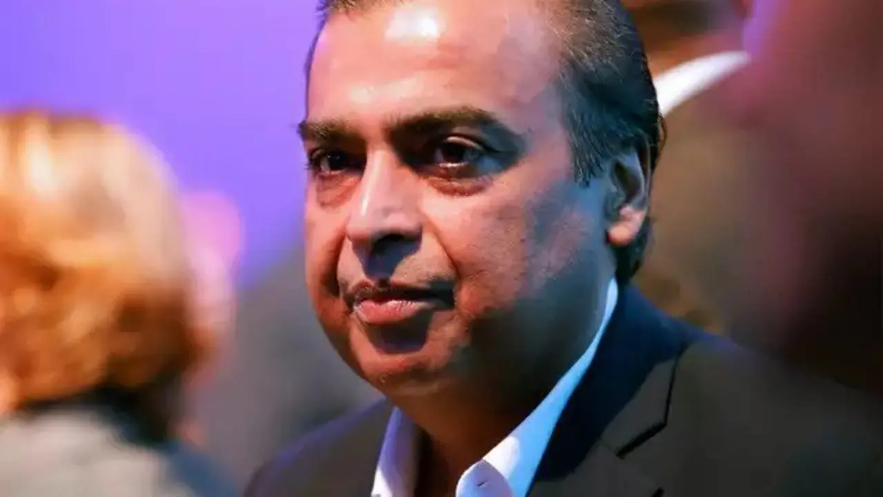  Mukesh Ambani 