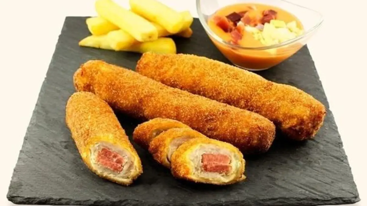  Plato t&iacute;pico de C&oacute;rdoba o And&uacute;jar: el flamenqu&iacute;n  / Flamenqu&iacute;n Cordob&eacute;s 