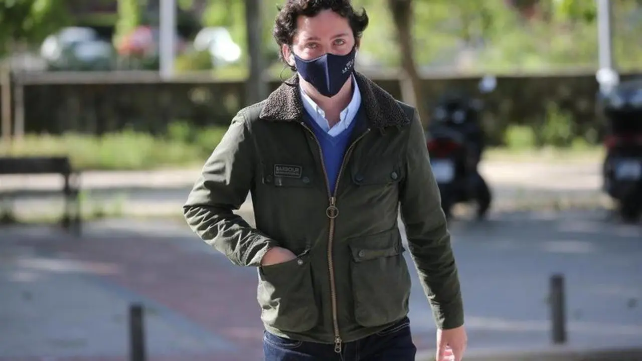  Francisco Nicol&aacute;s G. I., conocido popularmente en los medios de comunicaci&oacute;n como 'Peque&ntilde;o Nicol&aacute;s', a su llegada a la Audiencia Provincial de Madrid, a 12 de mayo de 2021, en Madrid (Espa&ntilde;a). El 'Peque&ntilde;o Nicol&aacute;s' y otros dos procesados acuden a la segund - Isabel Infantes - Europa Press 