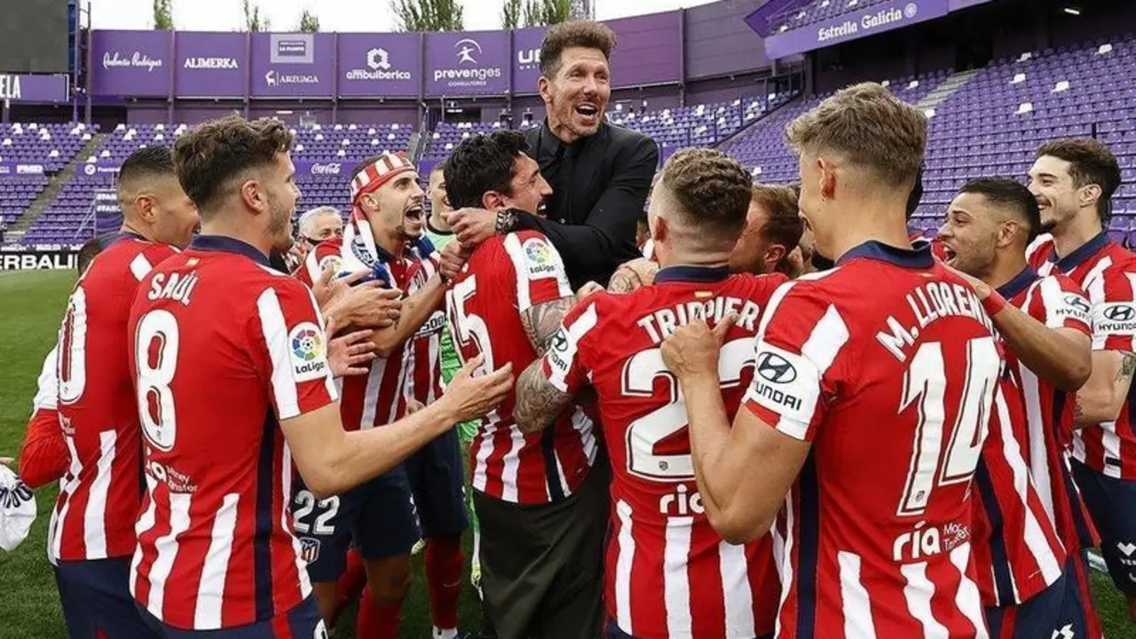  El Atleti celebrando su victoria en Twitter: @Atleti 