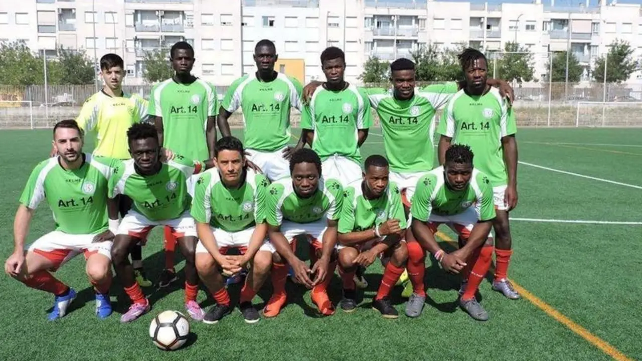  Twitter: @almadeafricaud 