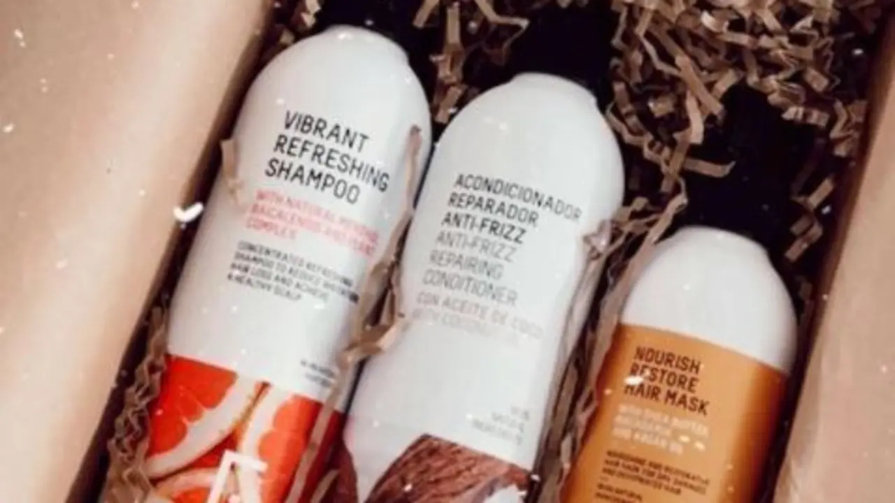 Freshly Cosmetics. Instagram