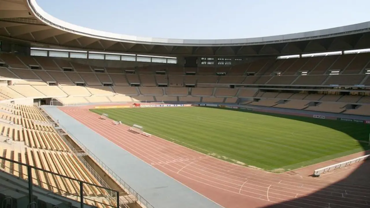  Estadio de la Cartuja de Sevilla. 