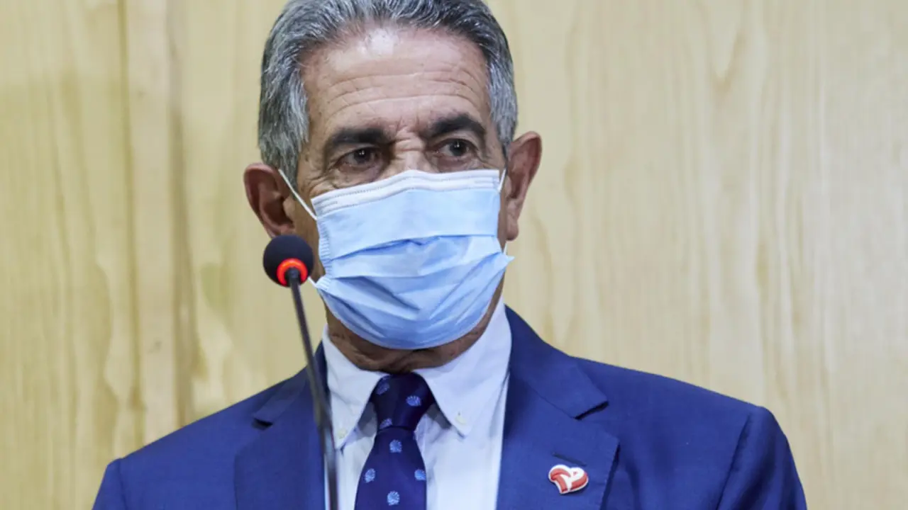  El presidente de Cantabria, Miguel &Aacute;ngel Revilla, en una imagen de archivo - Juan Manuel Serrano Arce - Europa Press 