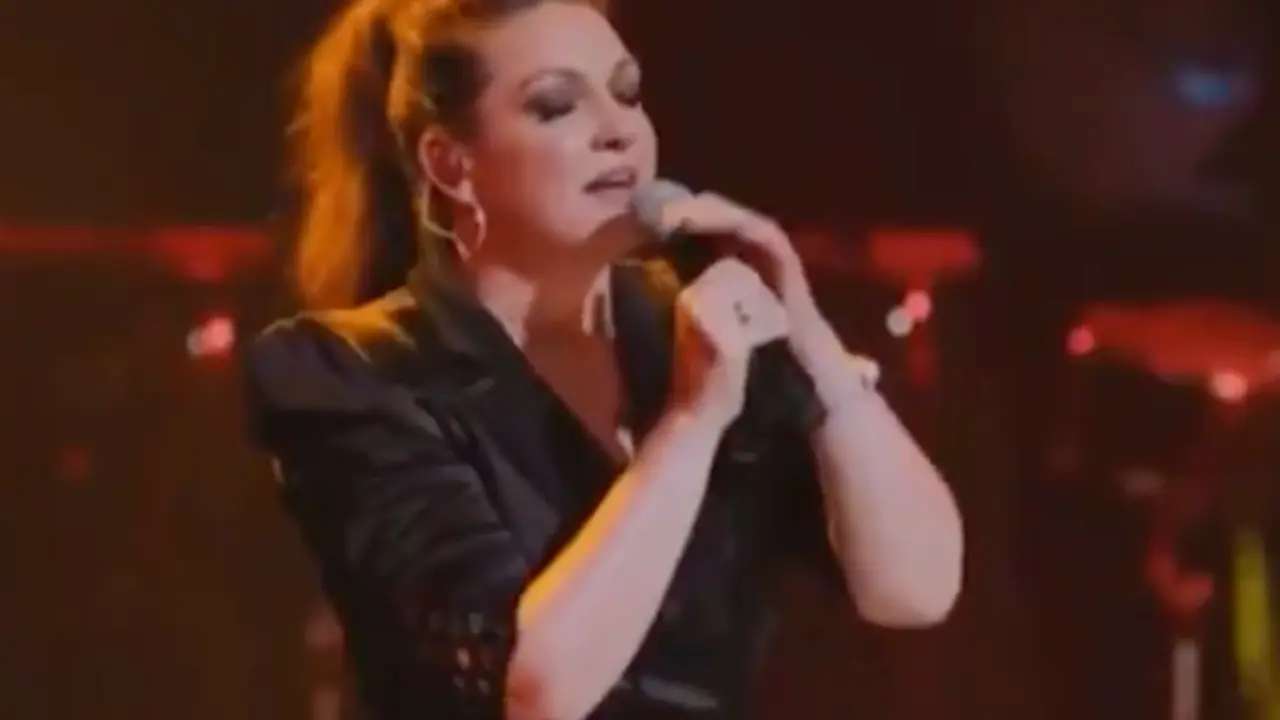  Ni&ntilde;a Pastori. TWITTER 