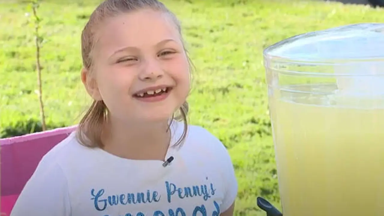  Gwen Ciccozzi. Youtube 