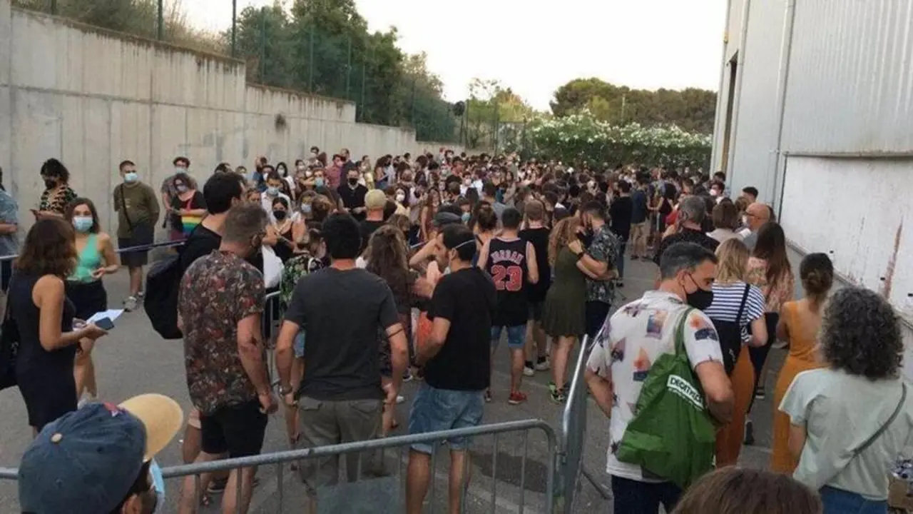  clipping_UIUDuE_4859 