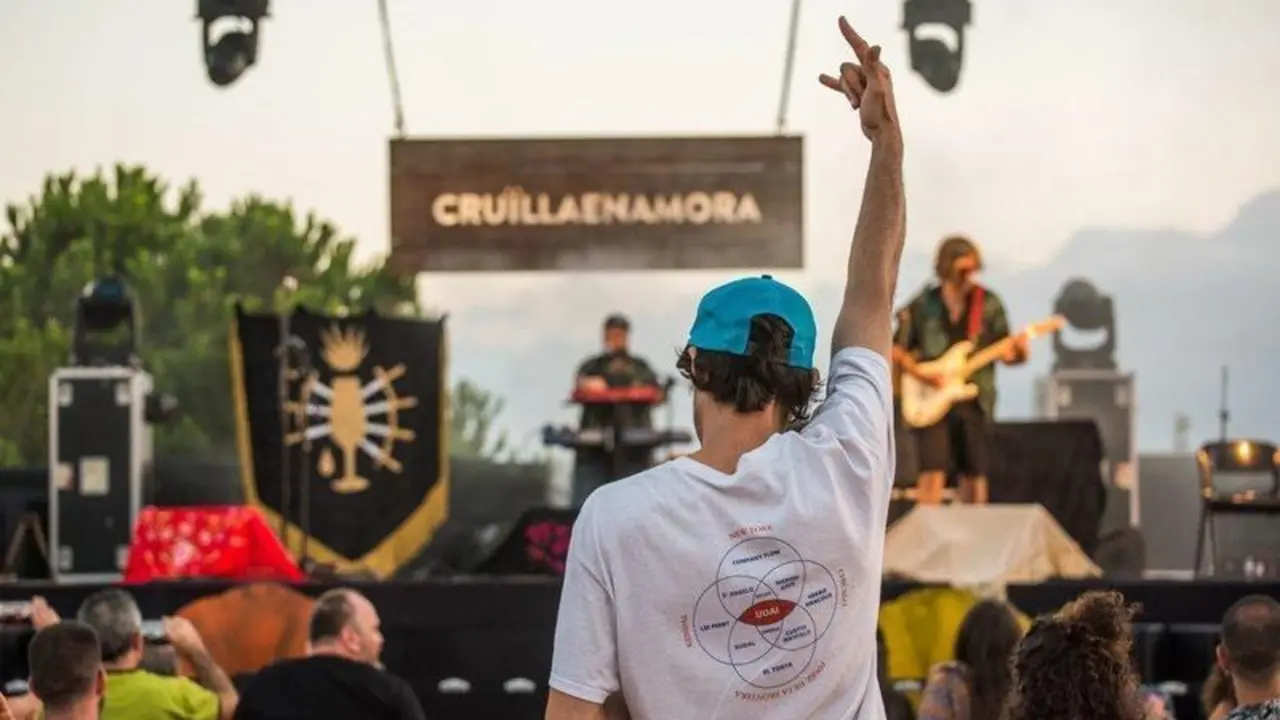 Concierto del Festival Cru&iuml;lla - Facebook - Festival Cru&iuml;lla