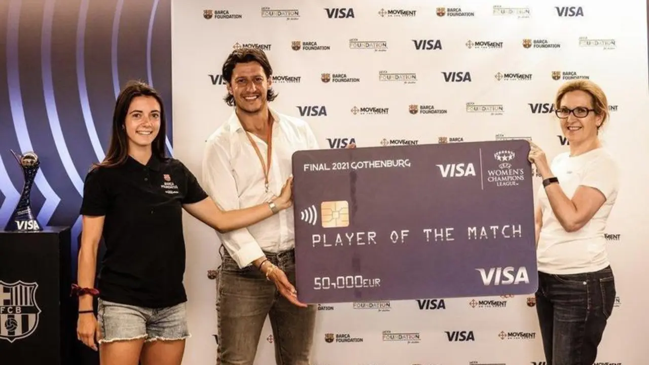  Acto de entrega del premio VISA Player of the Match a Aitana Bonmat&iacute; en el Palco del Camp Nou - Fundaci&oacute;n Bar&ccedil;a 