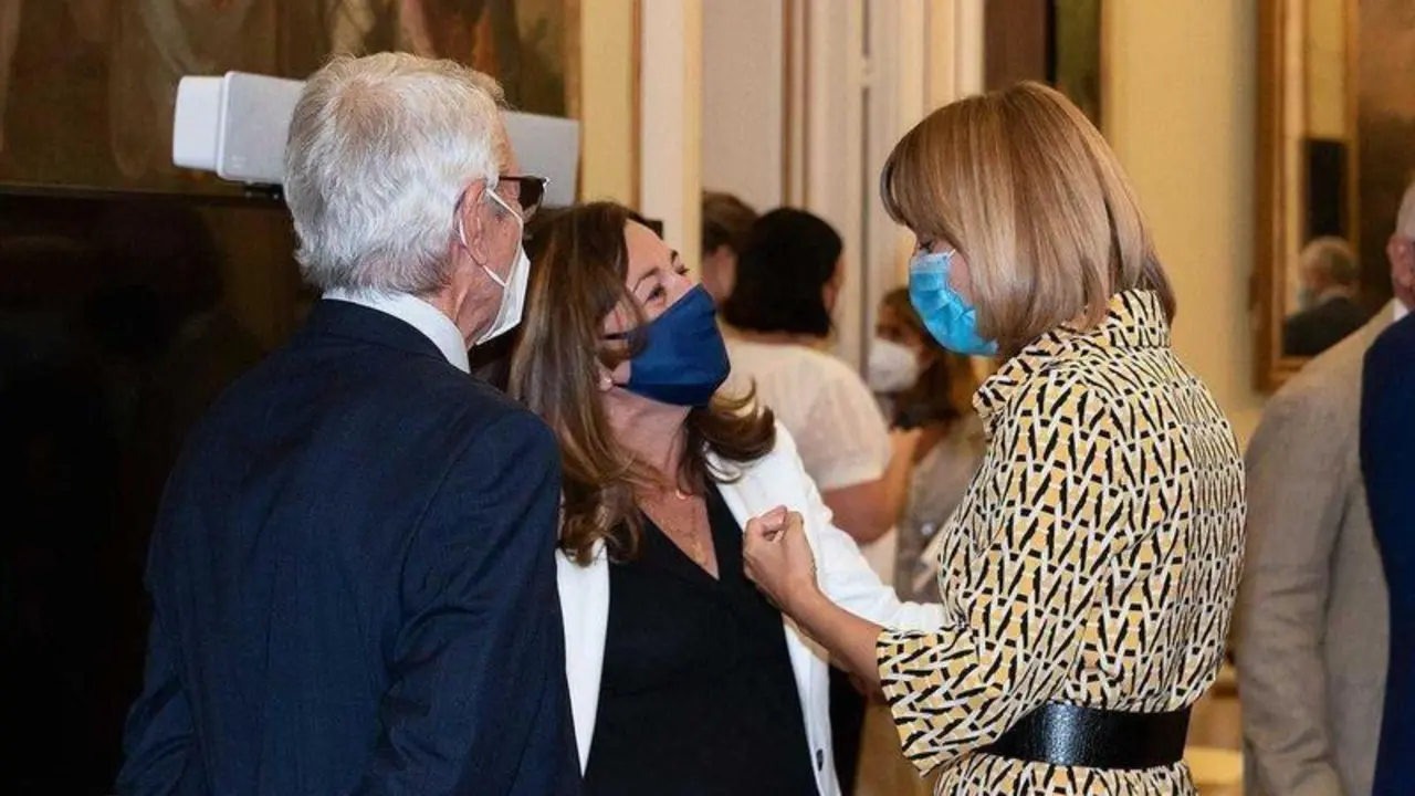  Imagen 2 Viceconsejera M. Carmen Castillo y ministra 