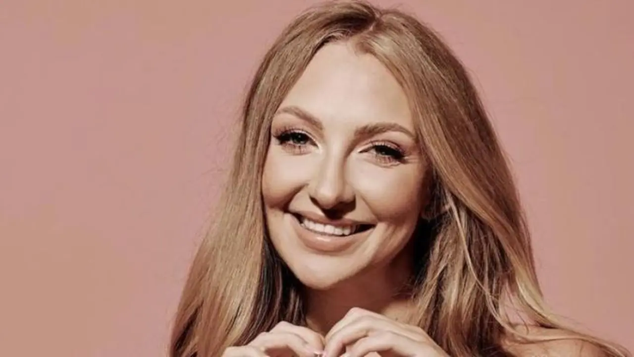  Marti Renti la 'influencer' polaca que ha vendido su amor por 214.000 euros: : "A&uacute;n no s&eacute; qui&eacute;n lo ha comprado" 