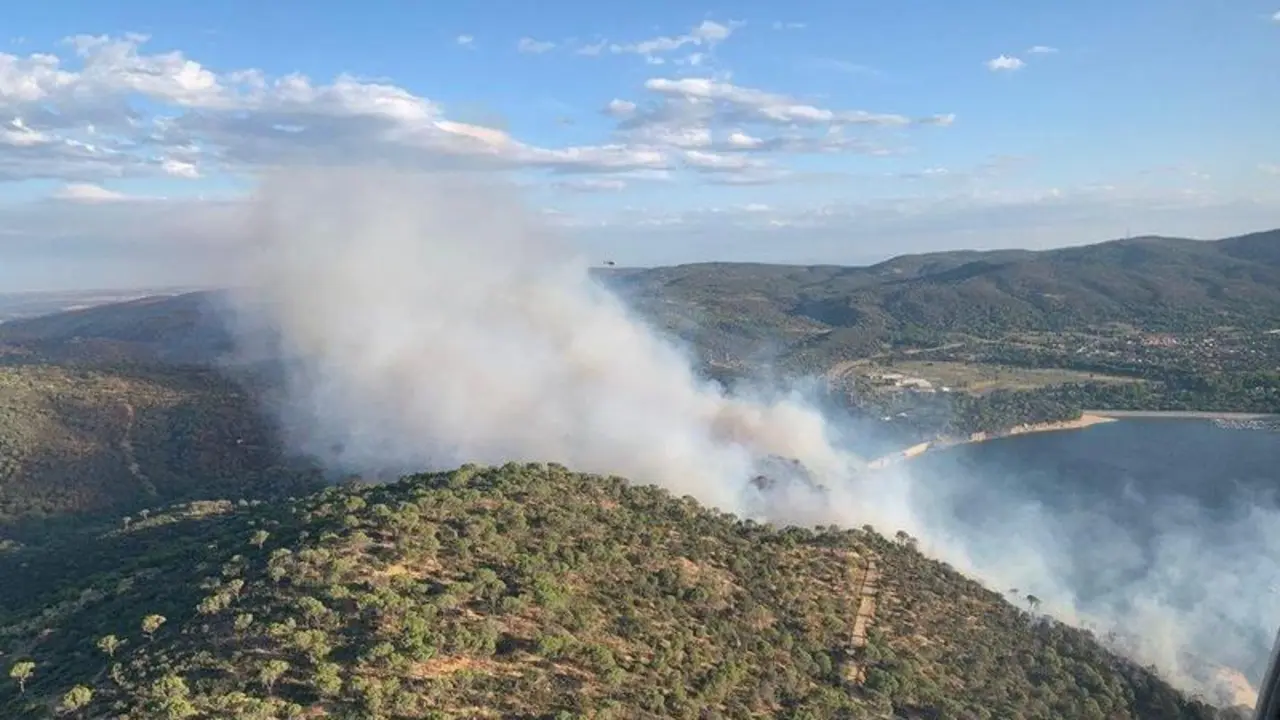  Incendio forestal del Pantano de San Juan. Twitter. 