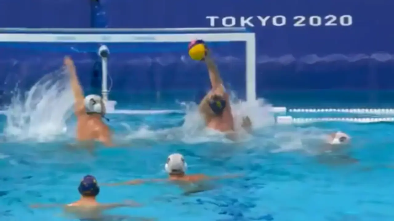  Foto twitter waterpolo 
