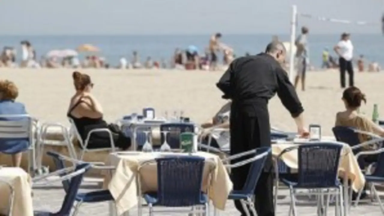  La formaci&oacute;n es necesaria en el sector Servicios. 