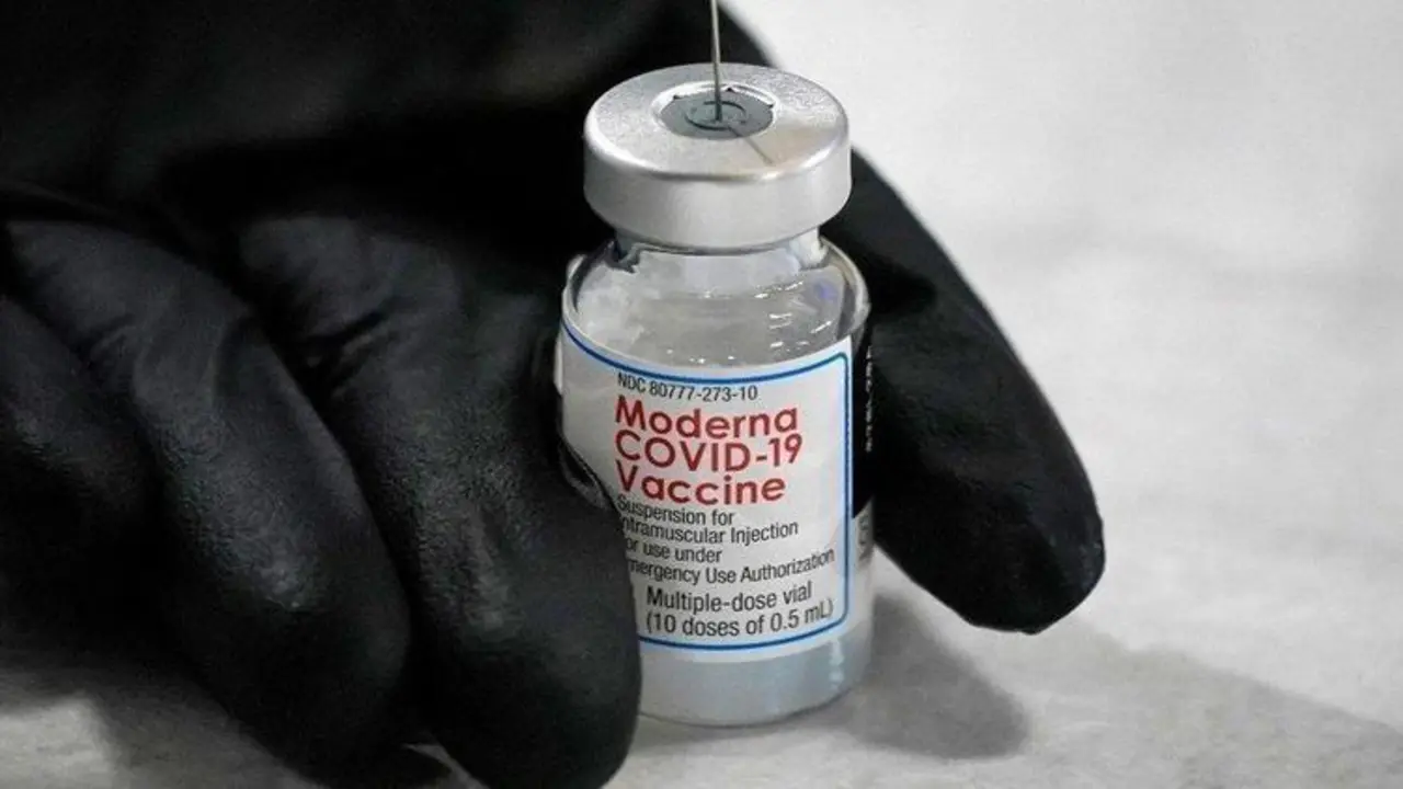  Dosis de la vacuna de Moderna. Twitter 