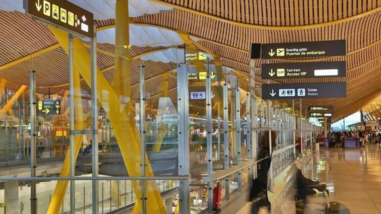  Aeropuerto Adolfo Su&aacute;rez Barajas Madrid 