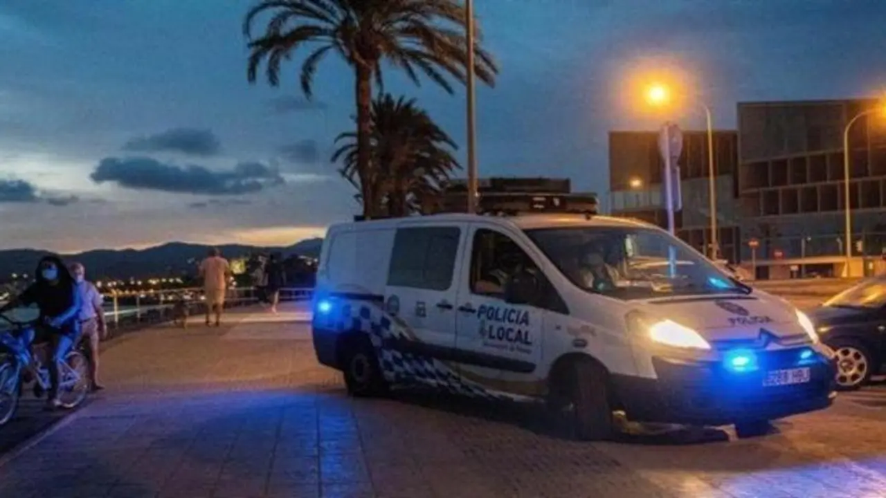  Polic&iacute;a de Santa Eul&agrave;ria. Twitter 