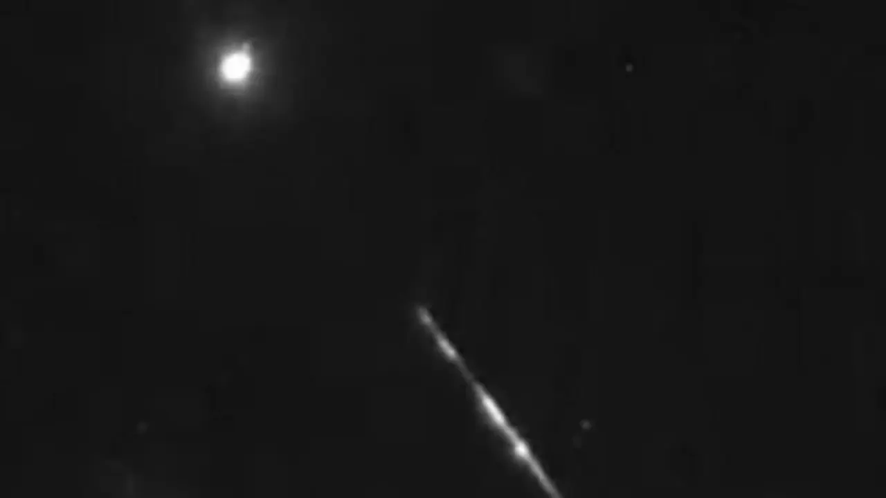  Bola de fuego atraviesa espa&ntilde;a 