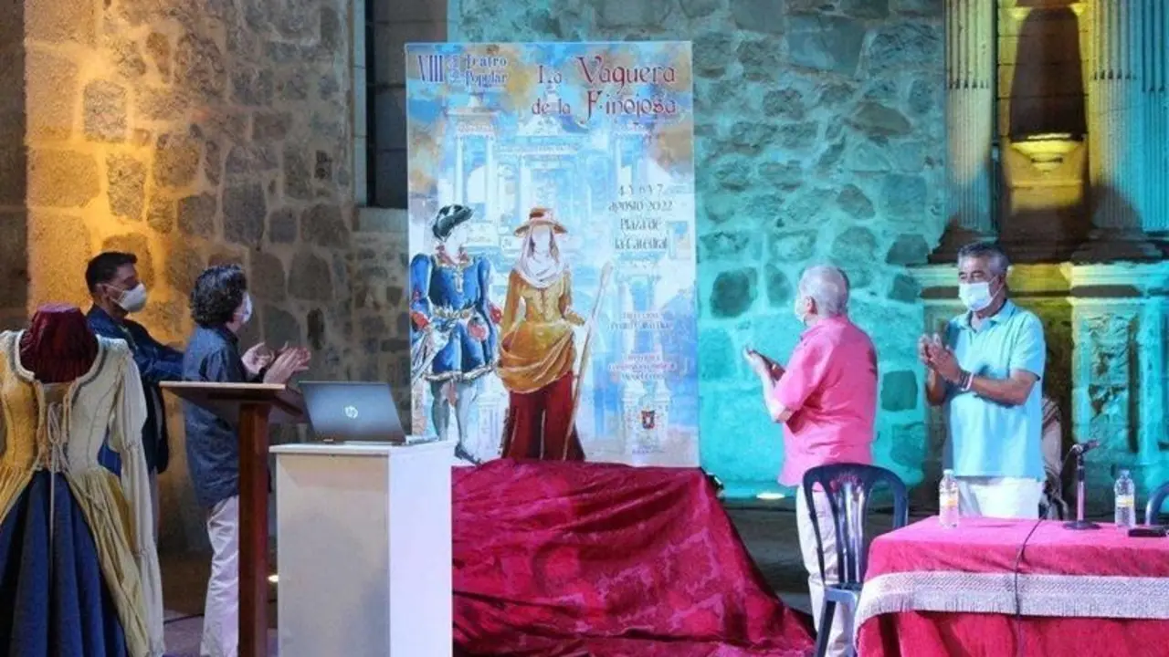  Presentaci&oacute;n del cartel - Obtenido por Hinojosa TV 