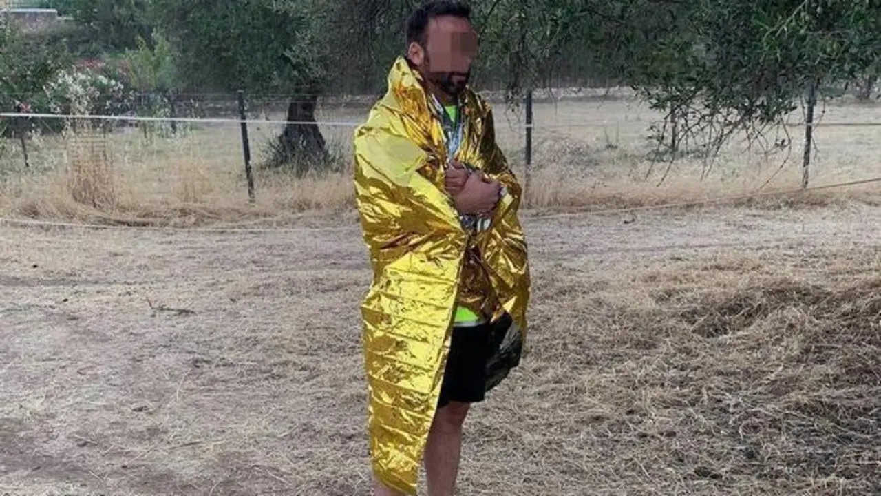 12-08-2021 El agente tras el rescate tuvo que ser atendido tambi&radic;&copy;n por los servicios sanitarios.
SOCIEDAD ANDALUC&radic;&ccedil;A ESPA&radic;&euml;A EUROPA HUELVA
