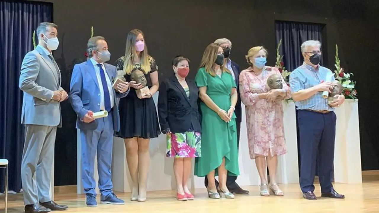  Galardonados  con el Premio Chamorro Daza. 