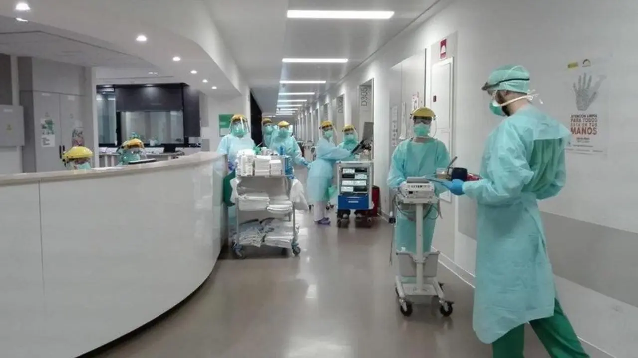  Sanitarios de hospital. 