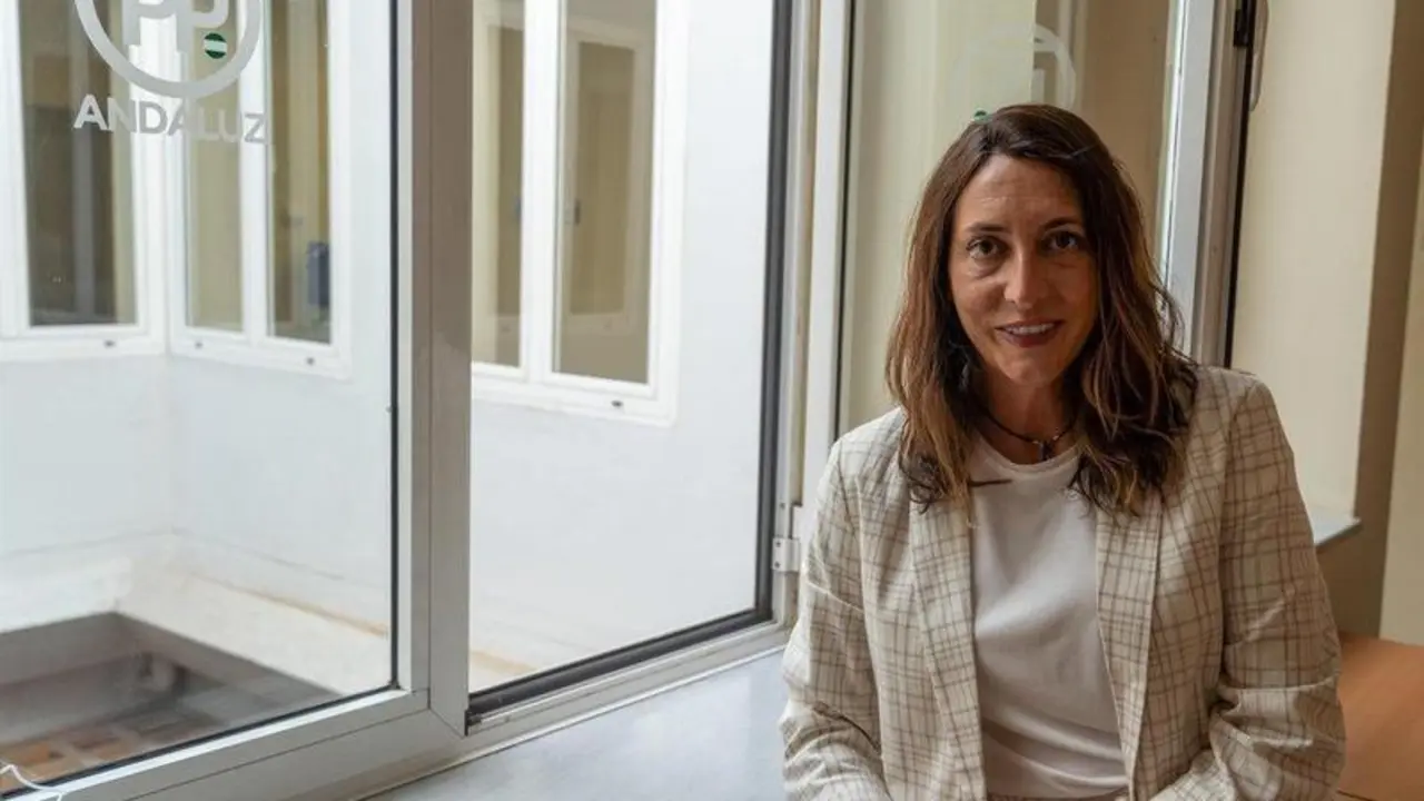  La secretaria general del PP andaluz, Loles L&oacute;pez, durante la entrevista con Europa Press. - Eduardo Briones - Europa Press 
