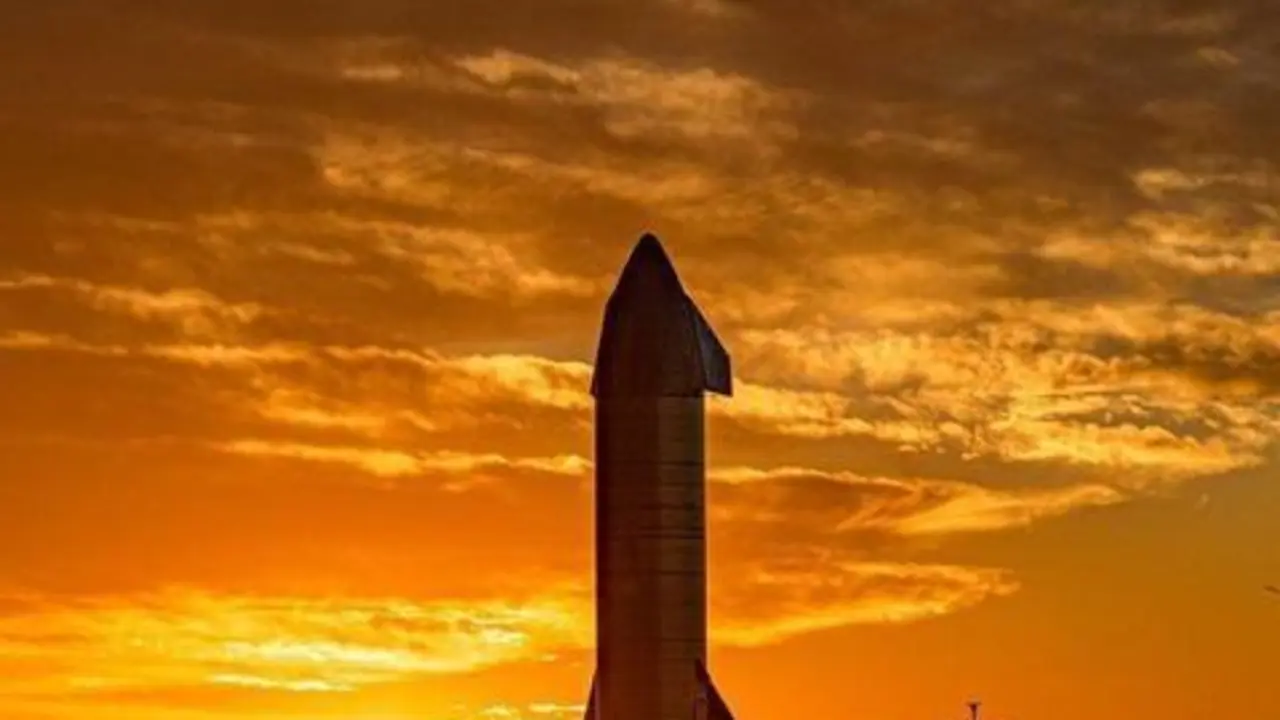  Cohete obtenido de twitter: @teslarati 