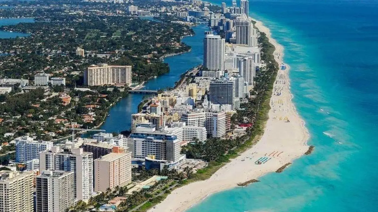  Miami 