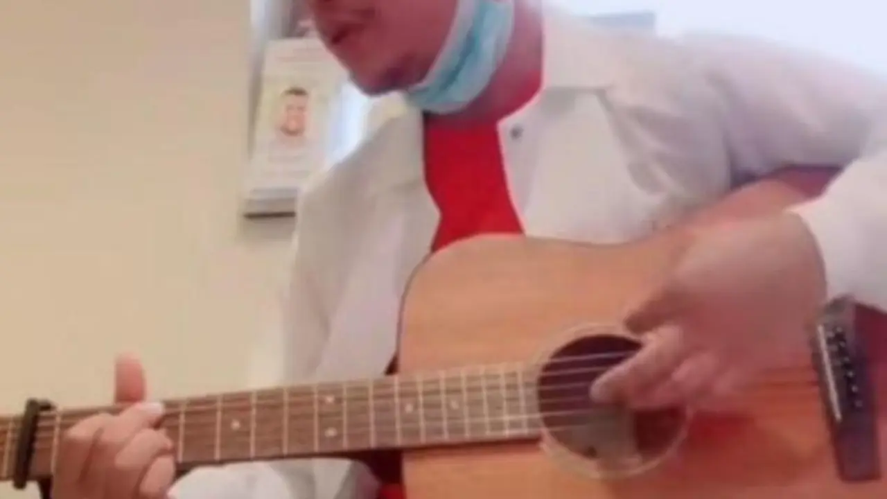  Enrique Rodr&iacute;guez. TikTok 