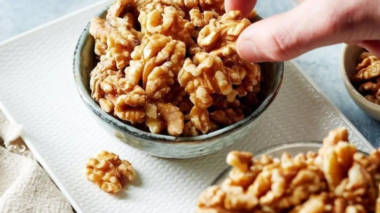  El consumo regular de nueces est&aacute; asociado a una mayor longevidad - CORTES&Iacute;A CALIFORNIA WALNUTS 