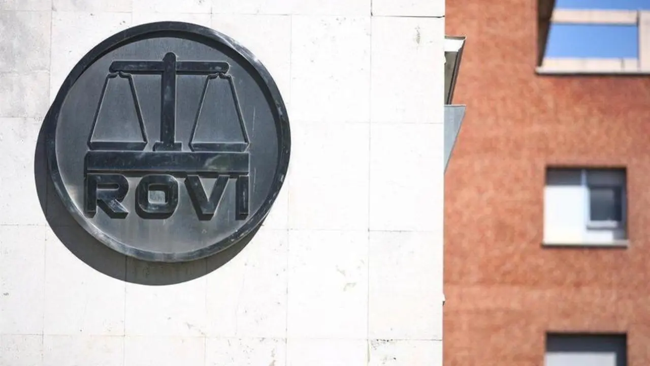  Logo de los Laboratorios Farmac&eacute;uticos Rovi en sus oficinas - Eduardo Parra - Europa Press 
