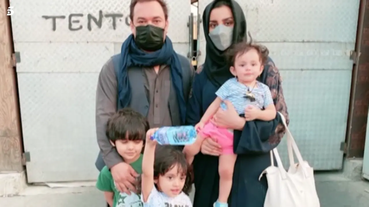  CACE30A4-7796-45A6-88C8-FFEB905B6FE4 