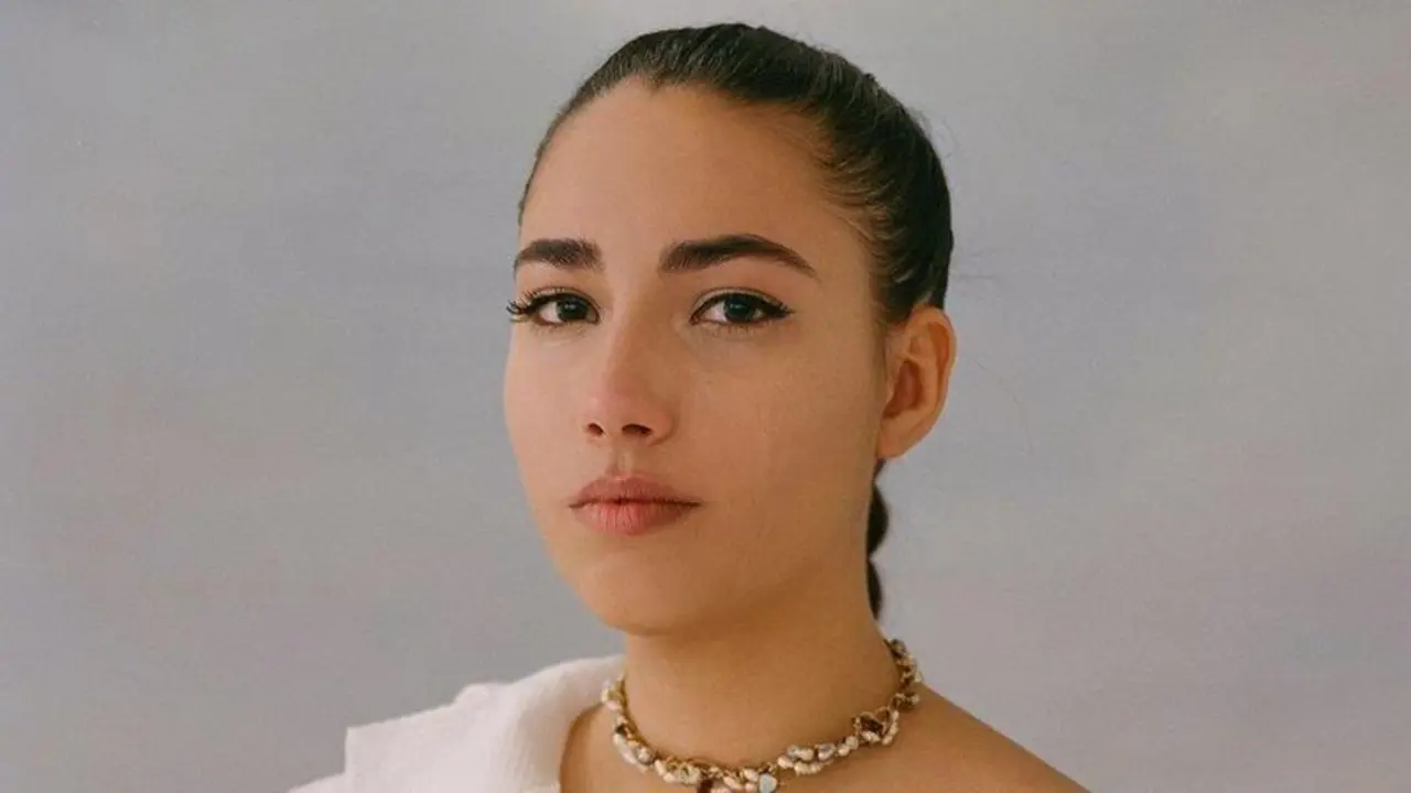  Mar&iacute;a Jos&eacute; Llergo 