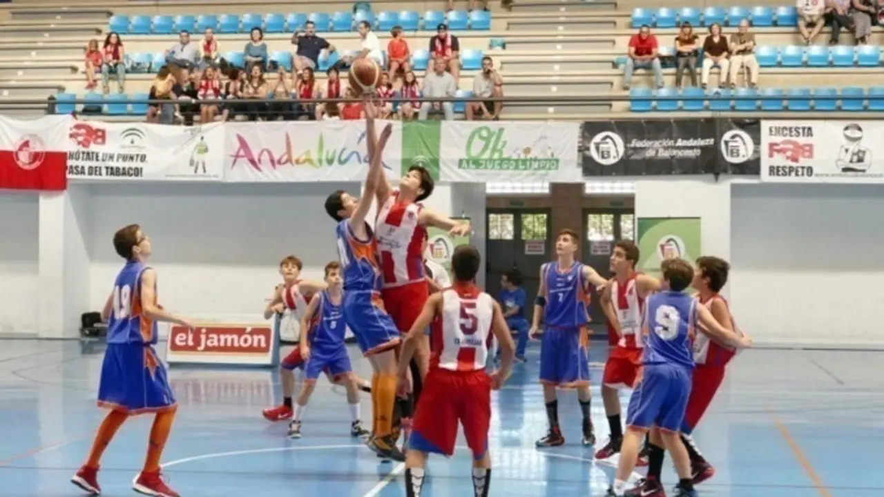  Imag&eacute;n del encuentro entre el Alto Guadalquivir y el  CB Andujar 