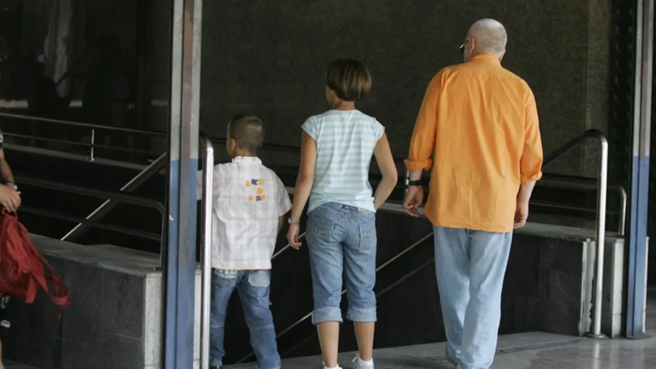  Archivo - Recursos Familias. Padres e hijos. - EUROPA PRESS - Archivo 