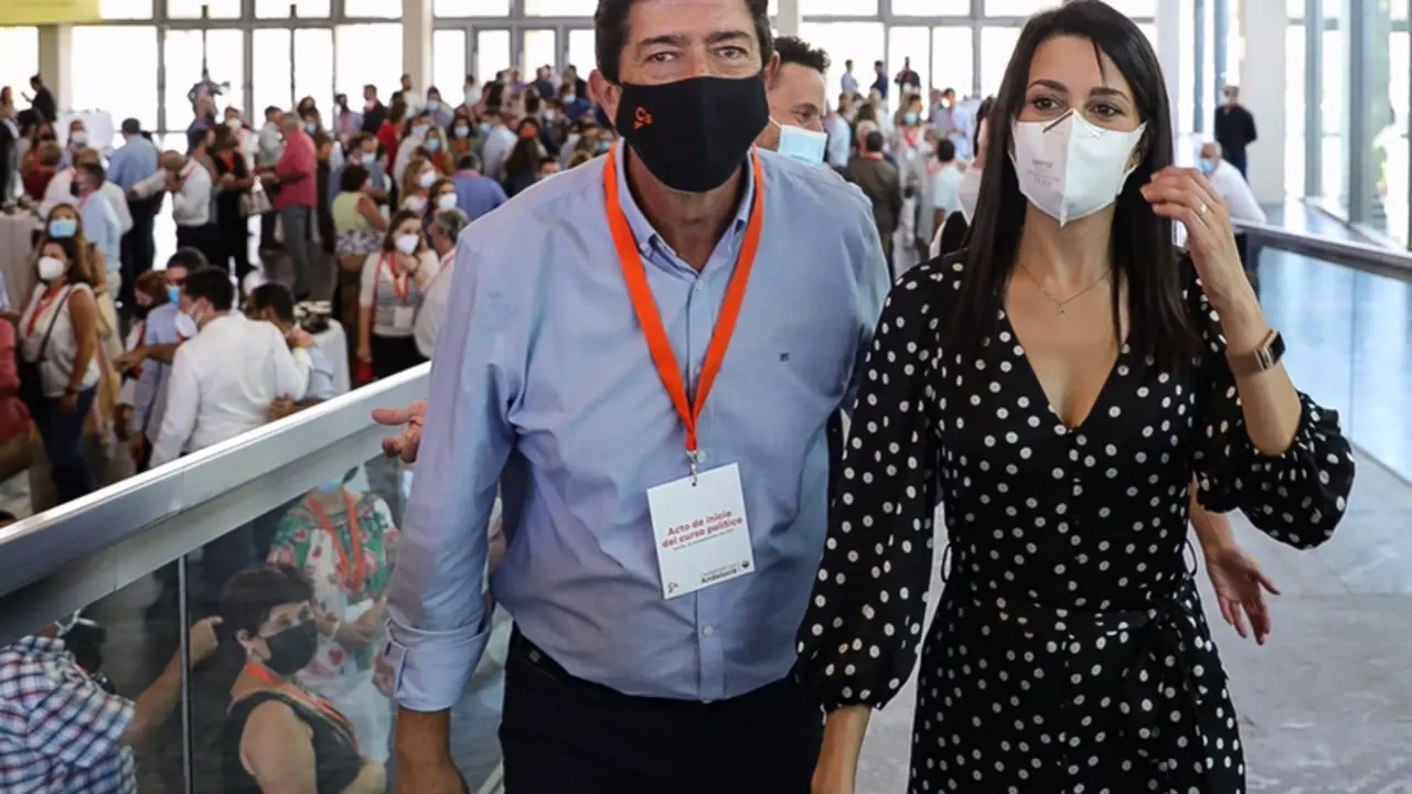  Juan Mar&iacute;n e In&eacute;s Arrimadas, este domingo en Sevilla - MAR&Iacute;A JOS&Eacute; L&Oacute;PEZ 