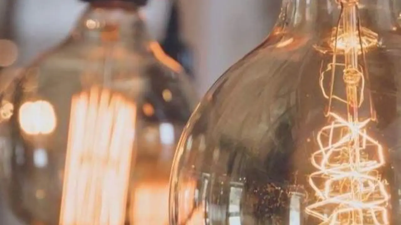  Este s&aacute;bado la luz tendr&aacute; un pico bajo, el segundo m&aacute;s barato desde junio. Pinterest. 