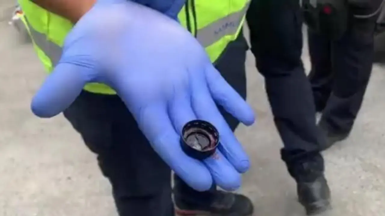  Tap&oacute;n que se trag&oacute; la ni&ntilde;a. SAMUR 