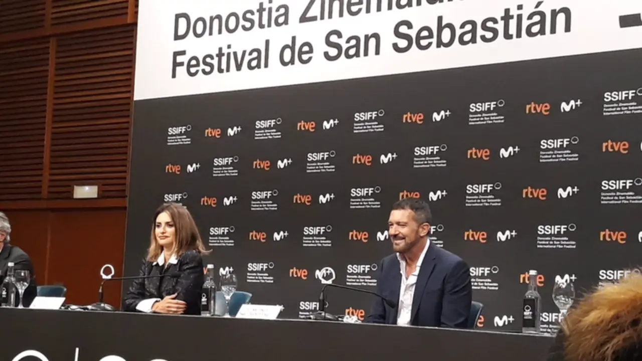  Pen&eacute;lope Cruz y Antonio Banderas - EUROPA PRESS 