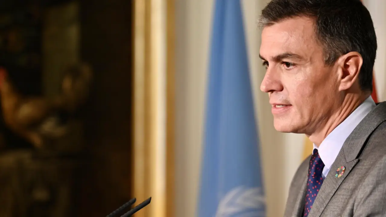  El presidente del Gobierno, Pedro S&aacute;nchez, en rueda de prensa desde Nueva York. - MONCLOA 