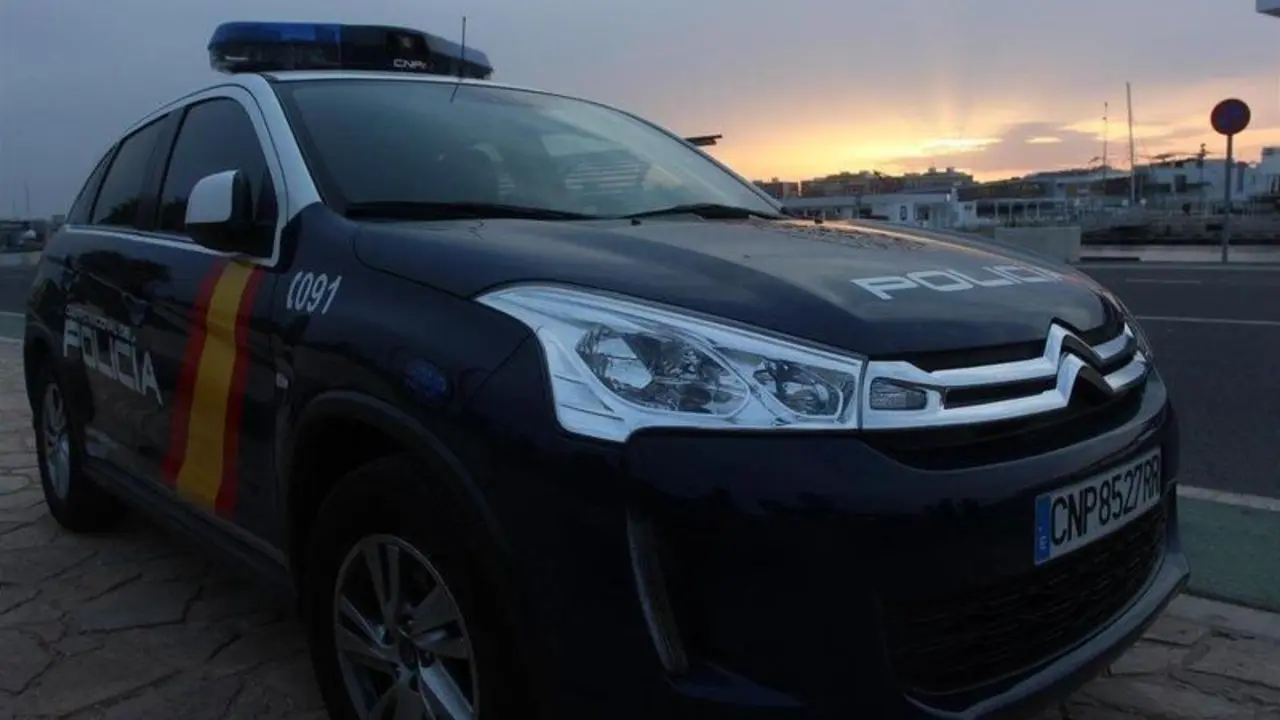  Archivo - Imagen de recurso de un coche de la Polic&iacute;a Nacional - POLIC&Iacute;A NACIONAL - Archivo 