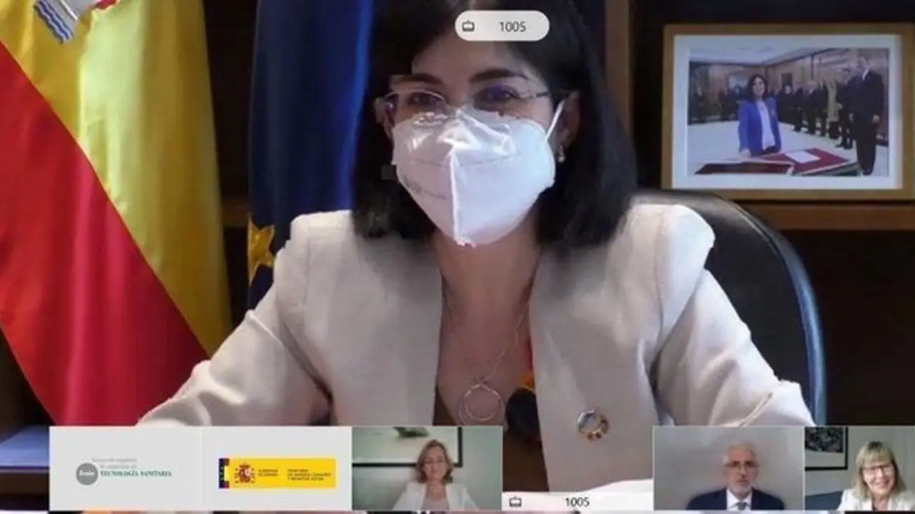 <p> Reuni&oacute;n de miembros de Fenin con la ministra de Sanidad, Carolina Darias. </p>