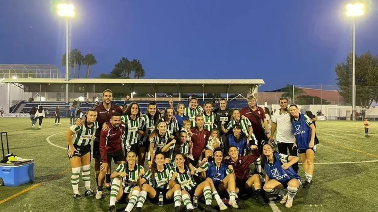 <p> La plantilla del C&oacute;rdoba CF Femenino </p>