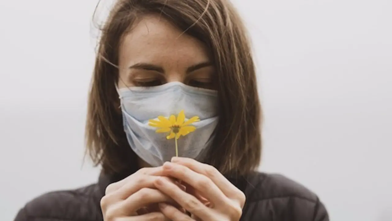 <p> Archivo - P&eacute;rdida de olfato por el Covid-19 - ENGIN AKYURT - Archivo </p>