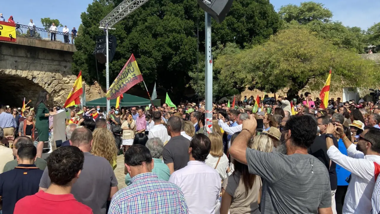 <p> Macarena Olona en Sevilla este martes. - VOX </p>